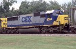 CSX 8704 on NB freight